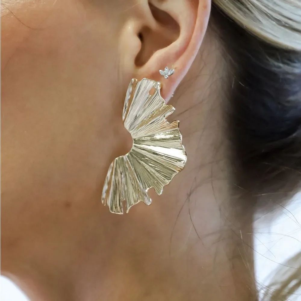Flower Statement Earrings N1582
